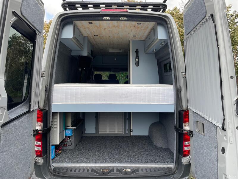 MERCEDES-BENZ SPRINTER 314 MWB Off Grid Campervan. Swamper style. Amazing Spec. Stunning. 2017