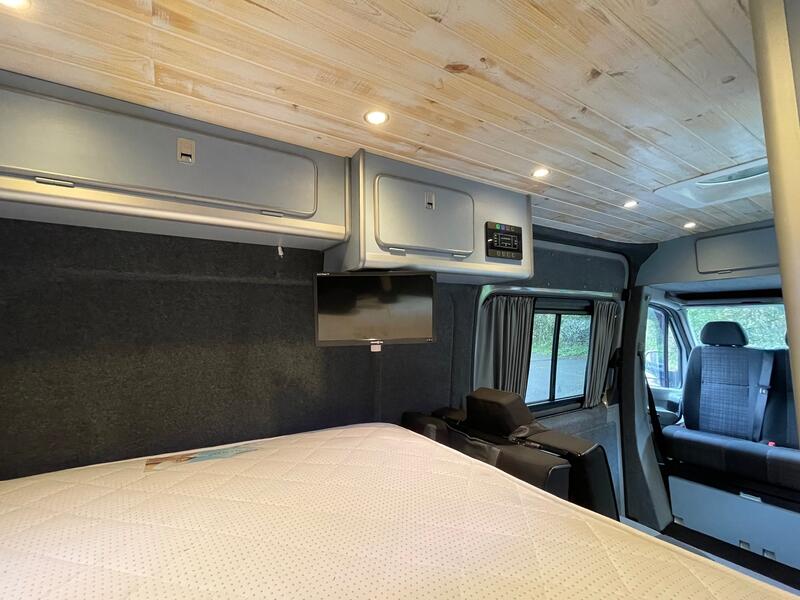 MERCEDES-BENZ SPRINTER 314 MWB Off Grid Campervan. Swamper style. Amazing Spec. Stunning. 2017