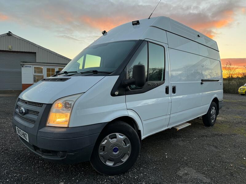 FORD TRANSIT 4x4 AWD. 2.2 TDCi LWB High Roof Welfare Mess Van. Ideal Camper Conversion.  2013