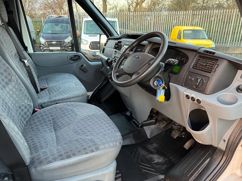 FORD TRANSIT 4x4 AWD. 2.2 TDCi LWB High Roof Welfare Mess Van. Ideal Camper Conversion.  2013