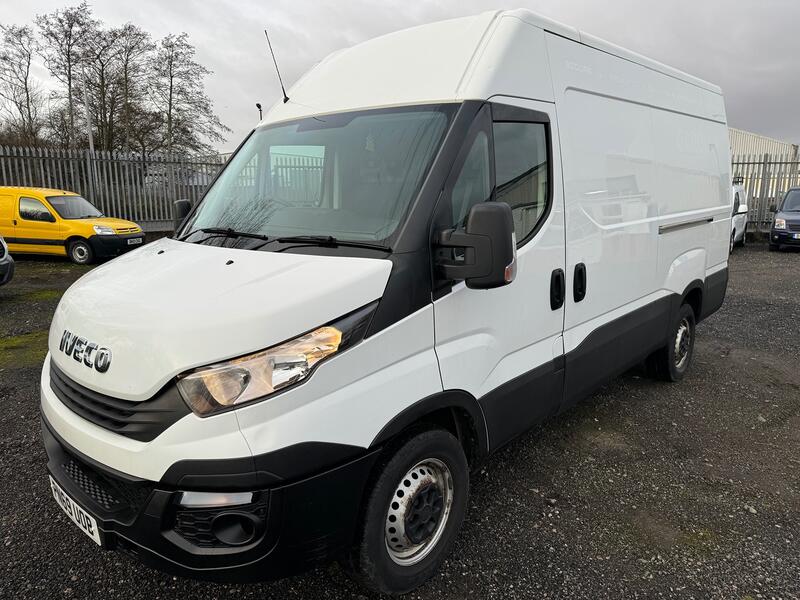 IVECO DAILY  35S14V MWB Van. Euro 6. 12 MTHS MOT.  2019