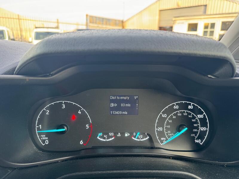 FORD TRANSIT CONNECT 1.5 200 EcoBlue. Less than £29 a week on Finance. DAB. 6 Speed.  2019