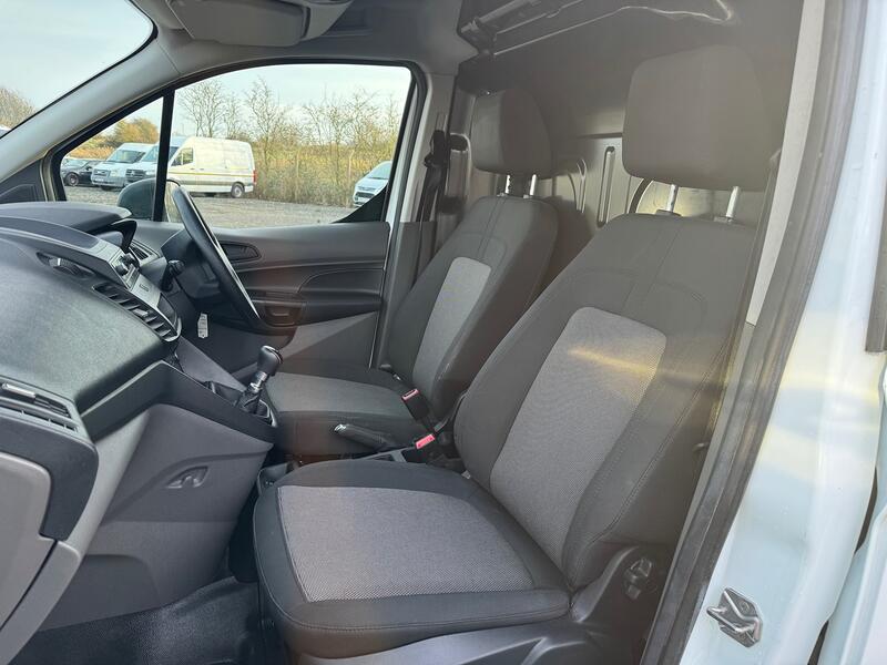 FORD TRANSIT CONNECT 1.5 200 EcoBlue  2019