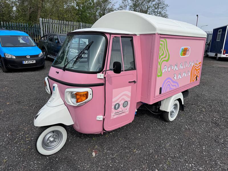 PIAGGIO APE Tuk Tuk. Coffee Van. 400 Classic. Food Truck. Mobile Business. 2018