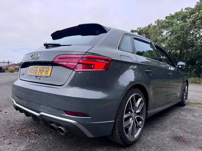 AUDI S3 2.0 TFSI Quattro S Tronic 5 Door. Auto. 42k. FSH. Leather. Appleplay.  2016