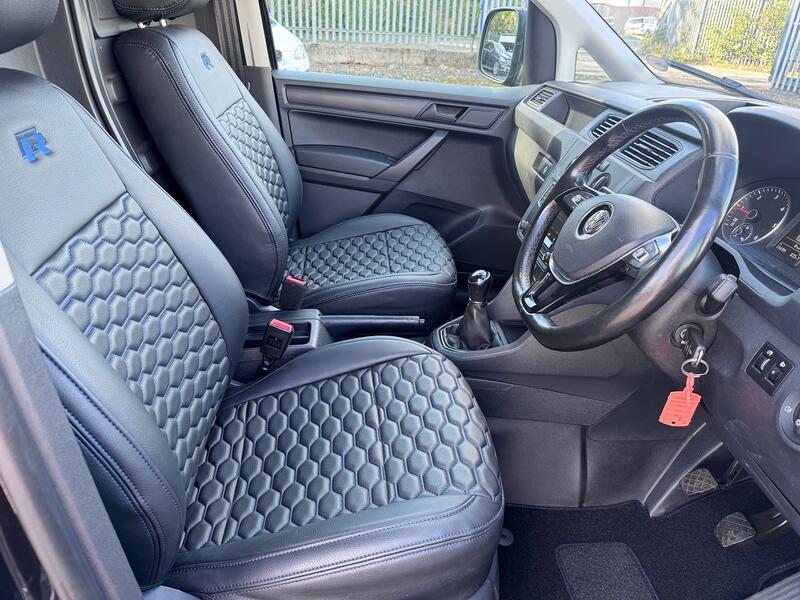 VOLKSWAGEN CADDY MAXI 2.0 TDI With Tailgate. 1 Owner.  2019