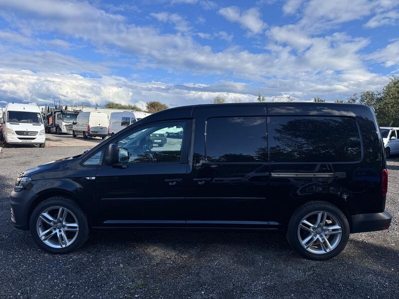 VOLKSWAGEN CADDY MAXI 2.0 TDI With Tailgate. 1 Owner.  2019