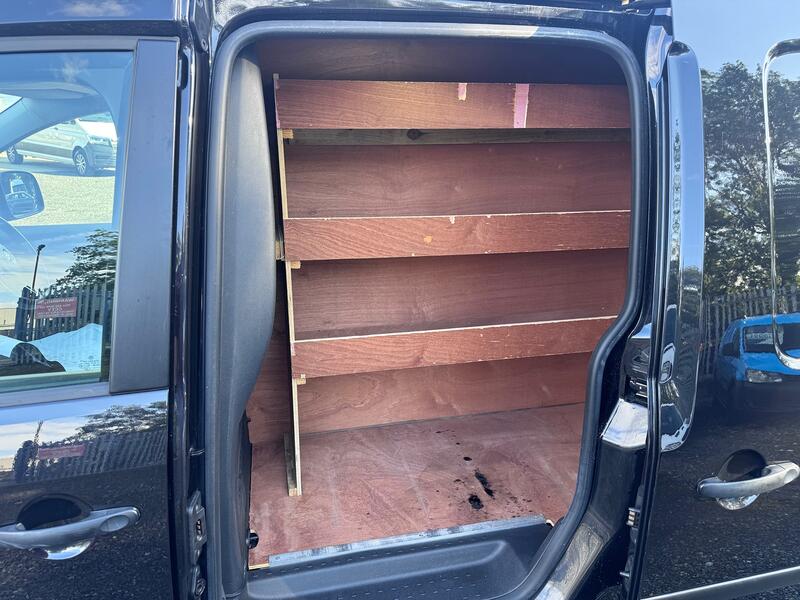 VOLKSWAGEN CADDY MAXI 2.0 TDI With Tailgate. 1 Owner.  2019
