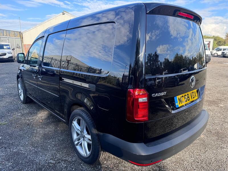 VOLKSWAGEN CADDY MAXI 2.0 TDI With Tailgate. 1 Owner.  2019