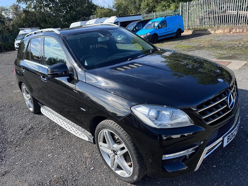 MERCEDES-BENZ M CLASS 3.0 ML350 V6 BlueTEC Sport. AMG Pack. Leather. Nav. Cruise. Camera. £224.71x 48 Months on Finance. 2012