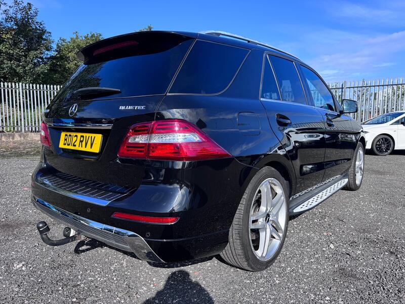 MERCEDES-BENZ M CLASS 3.0 ML350 V6 BlueTEC Sport. AMG Pack. Leather. Nav. Cruise. Camera. £224.71x 48 Months on Finance. 2012