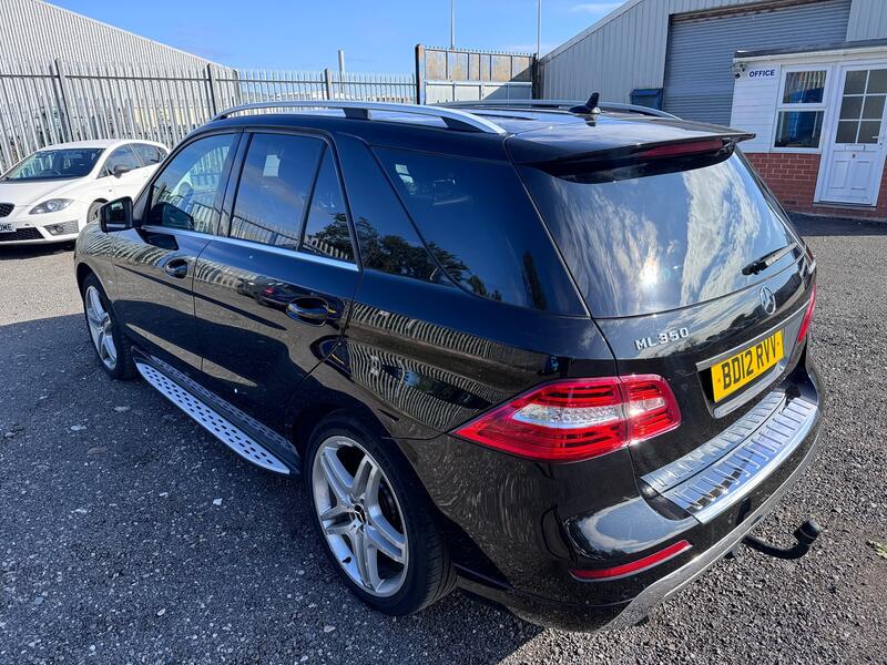 MERCEDES-BENZ M CLASS 3.0 ML350 V6 BlueTEC Sport. AMG Pack. Leather. Nav. Cruise. Camera. £224.71x 48 Months on Finance. 2012