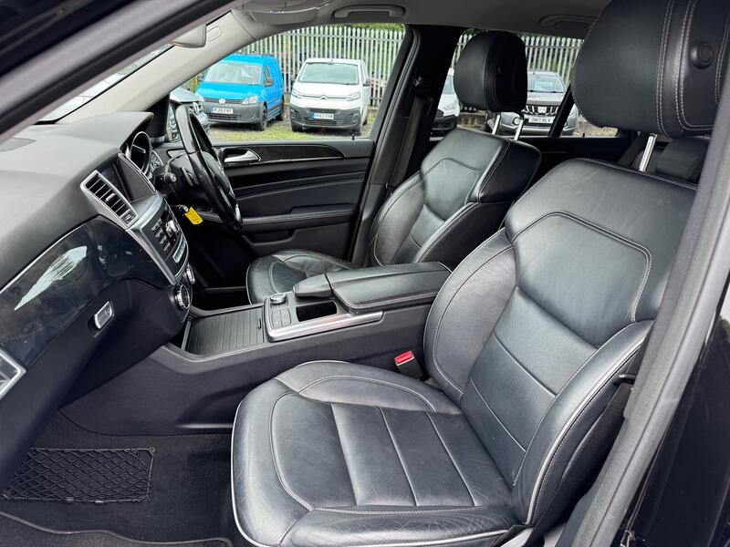 MERCEDES-BENZ M CLASS 3.0 ML350 V6 BlueTEC Sport. AMG Pack. Leather. Nav. Cruise. Camera. £224.71x 48 Months on Finance. 2012