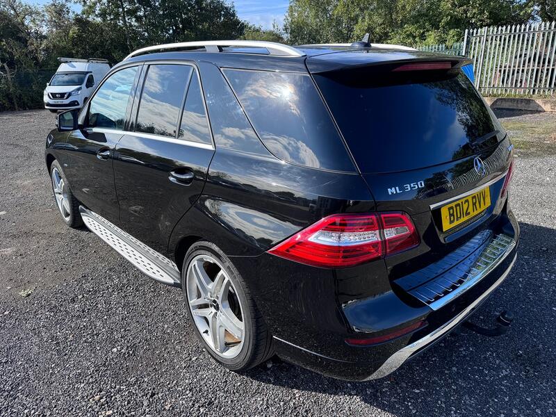 MERCEDES-BENZ M CLASS 3.0 ML350 V6 BlueTEC Sport. AMG Pack. Leather. Nav. Cruise. Camera. £224.71x 48 Months on Finance. 2012