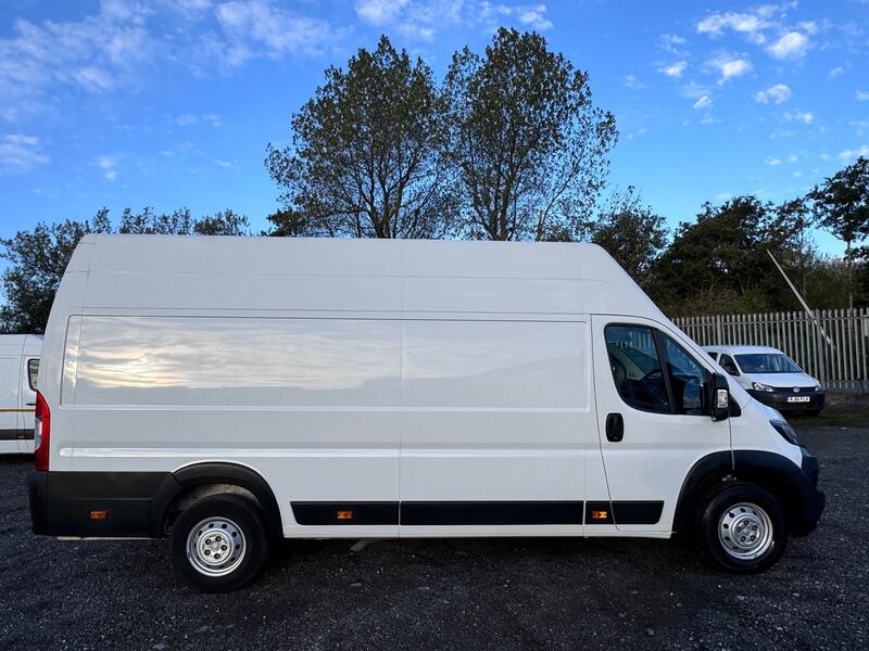 PEUGEOT BOXER 2.2 BlueHDi 435 Professional XLWB EX High. AC. Nav. Cruise. DAB. FSH 2022
