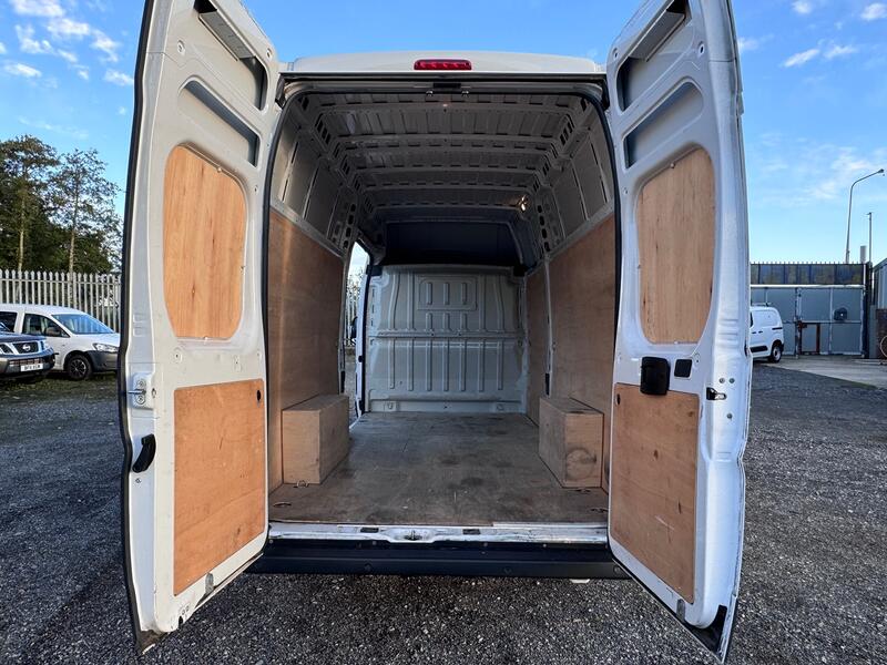 PEUGEOT BOXER 2.2 BlueHDi 435 Professional XLWB EX High. AC. Nav. Cruise. DAB. FSH 2022