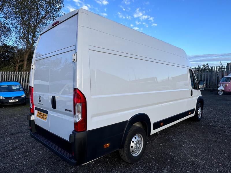 PEUGEOT BOXER 2.2 BlueHDi 435 Professional XLWB EX High. AC. Nav. Cruise. DAB. FSH 2022