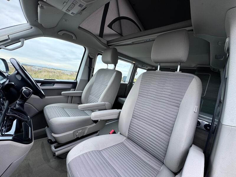 VOLKSWAGEN CALIFORNIA OCEAN 2.0 TDI BlueMotion Tech Ocean DSG. 4 Berth. Power Poptop. AC.  2018