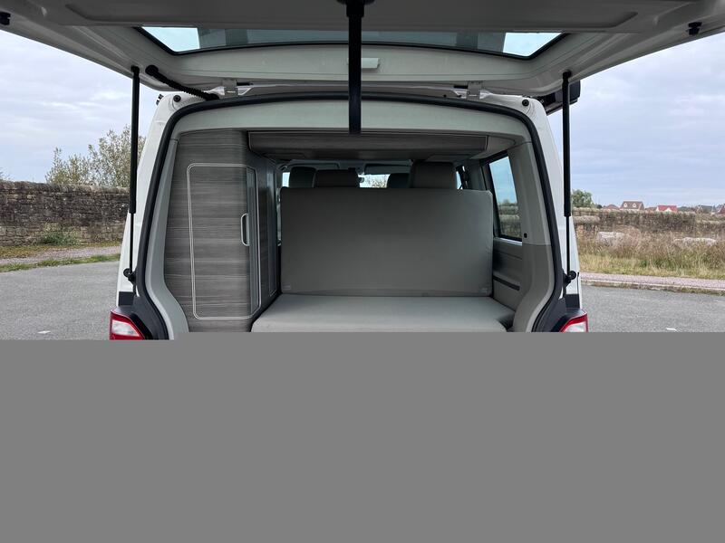 VOLKSWAGEN CALIFORNIA OCEAN 2.0 TDI BlueMotion Tech Ocean DSG. 4 Berth. Power Poptop. AC.  2018