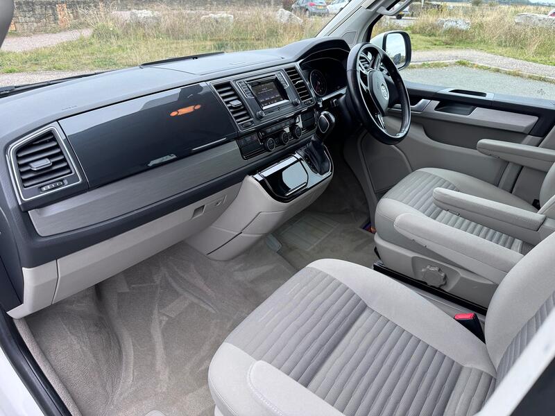 VOLKSWAGEN CALIFORNIA OCEAN 2.0 TDI BlueMotion Tech Ocean DSG. 4 Berth. Power Poptop. AC.  2018
