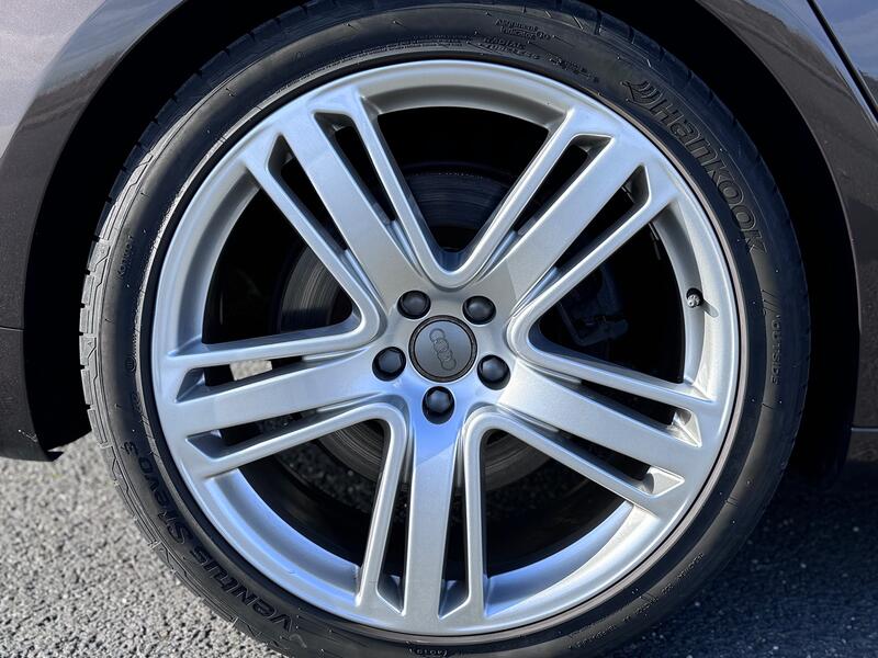 AUDI A8 6.3 W12. LWB Quattro Supersaloon. Head up. Radar Cruise. Night Vision. Massage Seats. 500BHP 2015