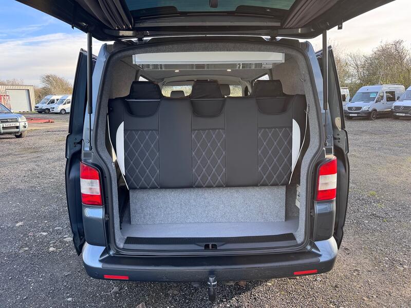 VOLKSWAGEN TRANSPORTER 2.5 TDi Day Van. Campervan. R&R Bed. Electrics. Insulated. 6Speed. 174BHP 2007