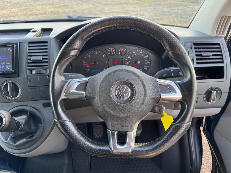VOLKSWAGEN TRANSPORTER 2.5 TDi Day Van. Campervan. R&R Bed. Electrics. Insulated. 6Speed. 174BHP 2007