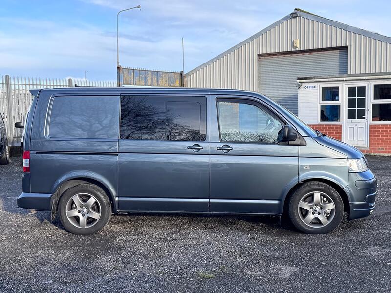 VOLKSWAGEN TRANSPORTER 2.5 TDi Day Van. Campervan. R&R Bed. Electrics. Insulated. 6Speed. 174BHP 2007