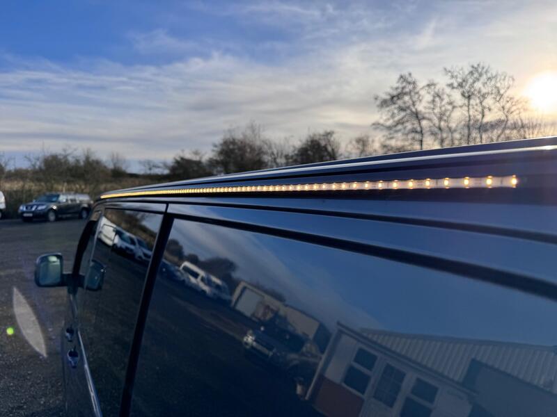 VOLKSWAGEN TRANSPORTER 2.5 TDi Day Van. Campervan. R&R Bed. Electrics. Insulated. 6Speed. 174BHP 2007