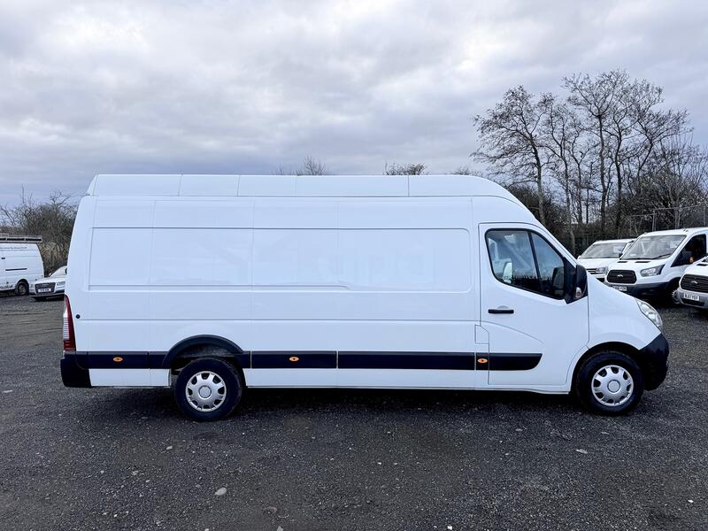 VAUXHALL MOVANO 2.3 CDTi 3500 BiTurbo L4H3 XLWB + Extra High. NAV. AC. NO VAT. 2019