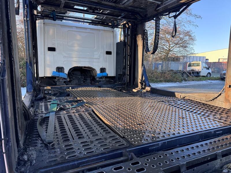 SCANIA P SERIES P410 6x2 Transporter Engineering EVO 8 Car Transporter  2016