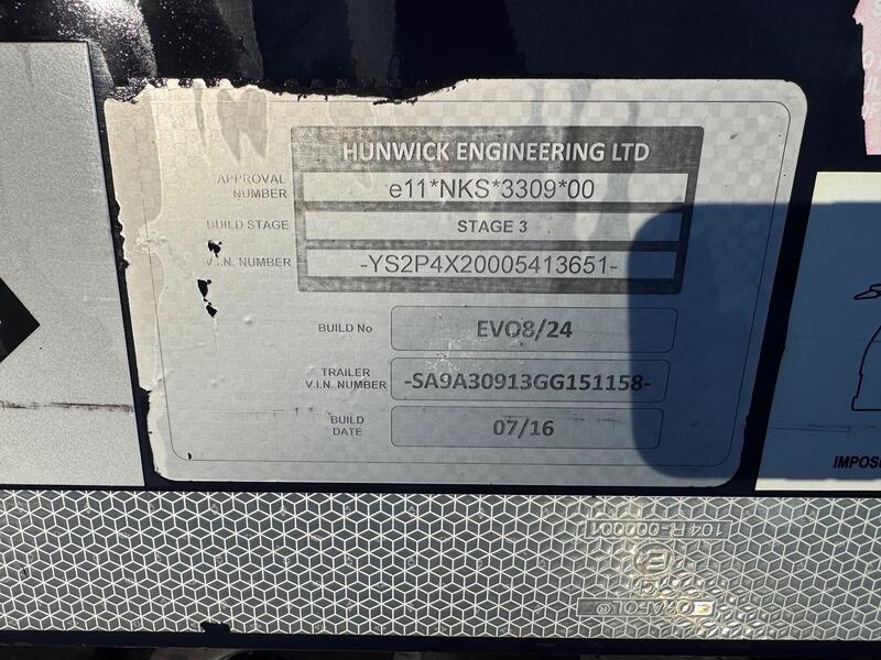 SCANIA P SERIES P410 6x2 Transporter Engineering EVO 8 Car Transporter  2016