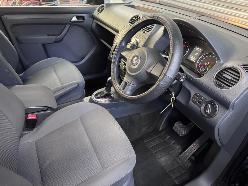 VOLKSWAGEN CADDY MAXI LIFE 1.6 TDI Pop Top. WAV. Kombi. 5 Seat. AC. FSH. Day Van. Campervan.  2012