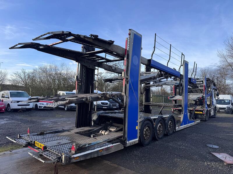 DAF CF 85 440 6x2 E6 + Rolfo EGO 538 Car Transporter Trailer.  2016