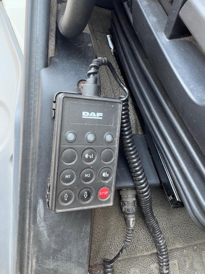 DAF CF 330 Euro 6 6x2 Belle 6 Car Transporter. Winch.  2017