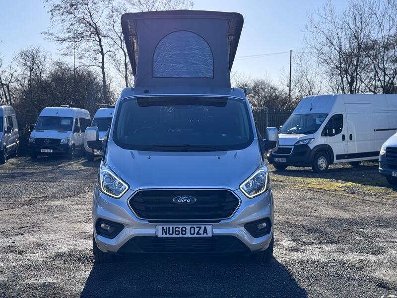 FORD TRANSIT CUSTOM Limited. Pop Top 4 Berth Campervan. Appleplay. Rib Bed. Heated Seats. AC. Diesel Heater ETC 2018