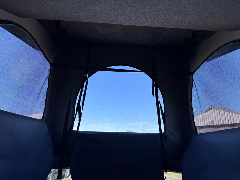 FORD TRANSIT CUSTOM Limited. Pop Top 4 Berth Campervan. Appleplay. Rib Bed. Heated Seats. AC. Diesel Heater ETC 2018