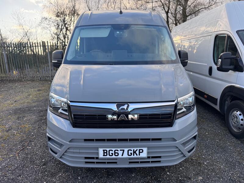 VOLKSWAGEN CRAFTER 2.0 BiTurbo 180BHP AUTOMATIC. ( MAN TGE).£592.61 PER MONTH ON FINANCE. LWB Campervan / Dayvan. Only 2018