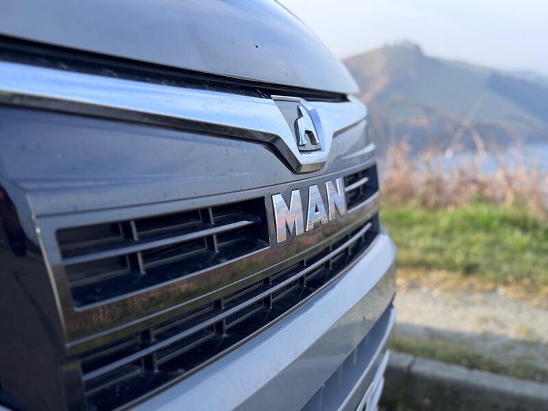 VOLKSWAGEN CRAFTER 2.0 BiTurbo 180BHP AUTOMATIC. ( MAN TGE).£592.61 PER MONTH ON FINANCE. LWB Campervan / Dayvan. Only 2018