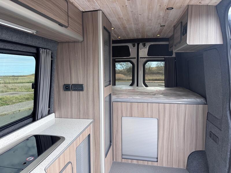 MERCEDES-BENZ SPRINTER 313 CDI MWB Campervan. New Build. Side Pods. Solar. Swivel Seat. Maxifan, Inverter. Mains Hook up.  2014