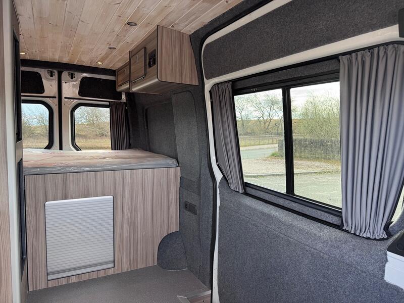 MERCEDES-BENZ SPRINTER 313 CDI MWB Campervan. New Build. Side Pods. Solar. Swivel Seat. Maxifan, Inverter. Mains Hook up.  2014