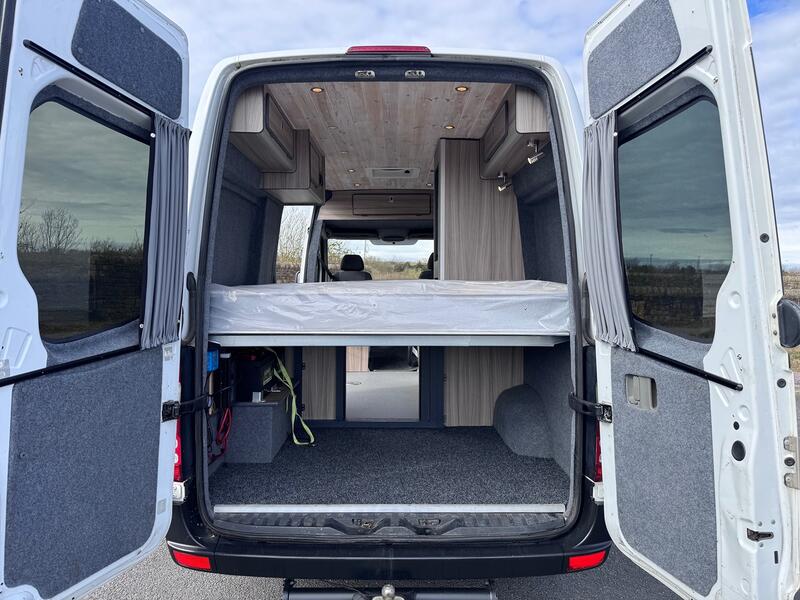 MERCEDES-BENZ SPRINTER 313 CDI MWB Campervan. New Build. Side Pods. Solar. Swivel Seat. Maxifan, Inverter. Mains Hook up.  2014