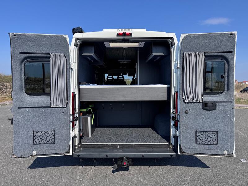 PEUGEOT BOXER 2.2 HDi LWB Campervan. 2 Berth. Solar. Maxifan. 56K. AC. Awning. New Build 2015