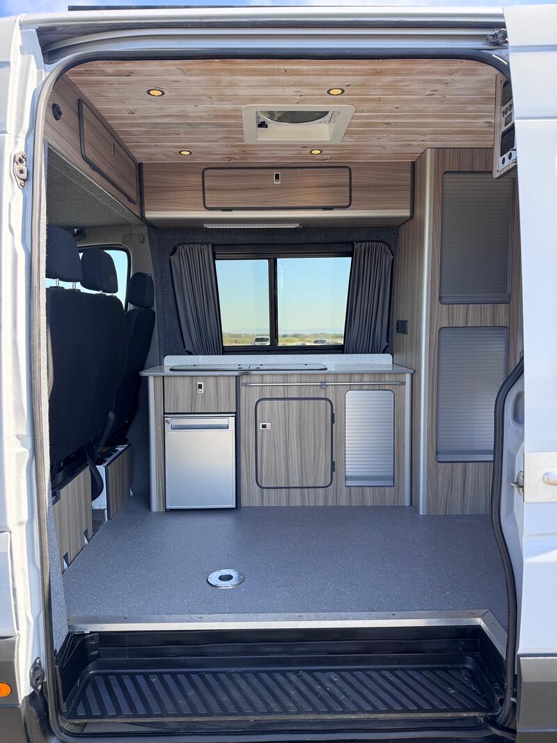 MERCEDES-BENZ SPRINTER MWB Off Grid Campervan. Solar. Heater. Victron. Swivel Seat. Fixed Bed. 2013