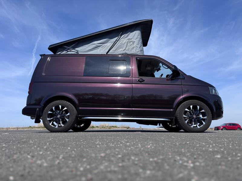 VOLKSWAGEN T5 CAMPER 2.0 TDI T32 Trendline 4Motion Pop Top Campervan Dayvan. 4 Berth. Difflock. Kitcken. RIB Bed. Raspber 2013