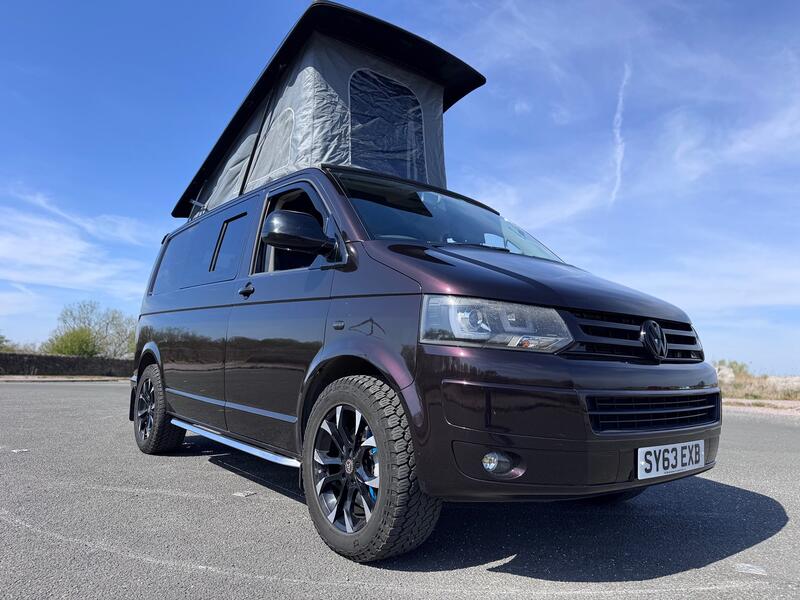 VOLKSWAGEN T5 CAMPER 2.0 TDI T32 Trendline 4Motion Pop Top Campervan Dayvan. 4 Berth. Difflock. Kitcken. RIB Bed. Raspber 2013