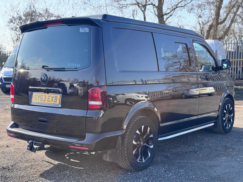 VOLKSWAGEN T5 CAMPER 2.0 TDI T32 Trendline 4Motion Pop Top Campervan Dayvan. 4 Berth. Difflock. Kitcken. RIB Bed. Raspber 2013