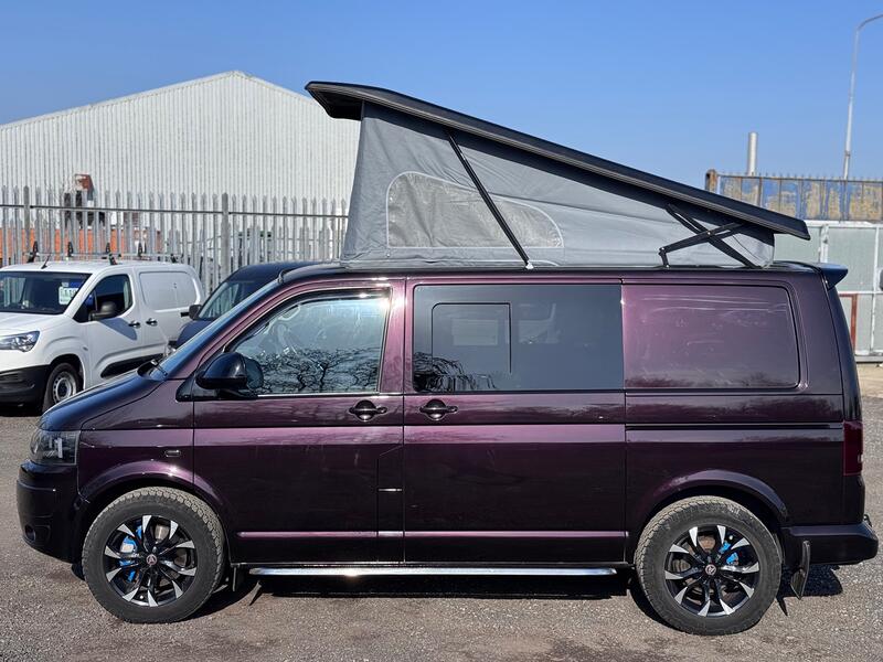 VOLKSWAGEN T5 CAMPER 2.0 TDI T32 Trendline 4Motion Pop Top Campervan Dayvan. 4 Berth. Difflock. Kitcken. RIB Bed. Raspber 2013