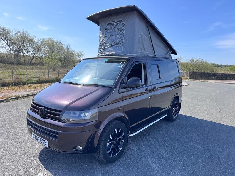 VOLKSWAGEN T5 CAMPER 2.0 TDI T32 Trendline 4Motion Pop Top Campervan Dayvan. 4 Berth. Difflock. Kitcken. RIB Bed. Raspber 2013