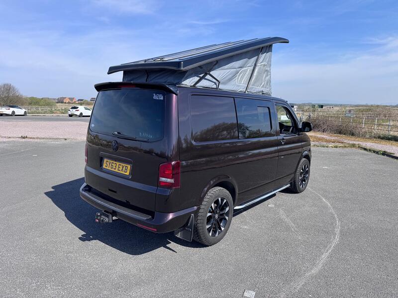 VOLKSWAGEN T5 CAMPER 2.0 TDI T32 Trendline 4Motion Pop Top Campervan Dayvan. 4 Berth. Difflock. Kitcken. RIB Bed. Raspber 2013
